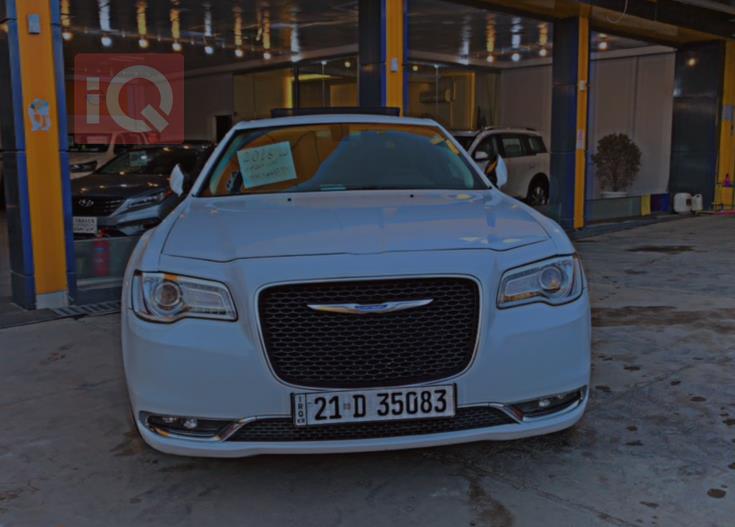کرایسلەر 300